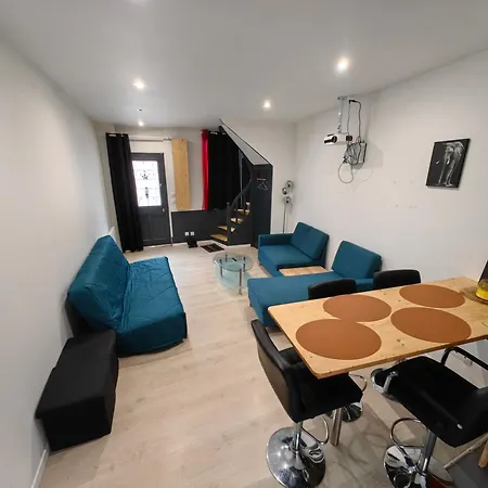 شقة Superbe Maison 4 Personnes Avec Video-projecteur
