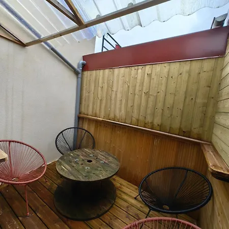 Superbe Maison 4 Personnes Avec Video-projecteur أميا