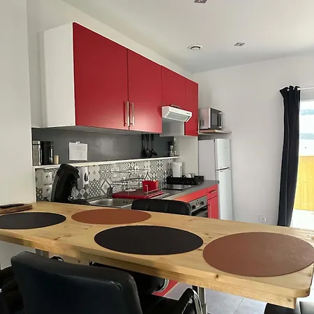 Superbe Maison 4 Personnes Avec Video-projecteur * أميا
