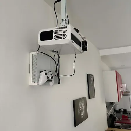 Superbe Maison 4 Personnes Avec Video-projecteur شقة